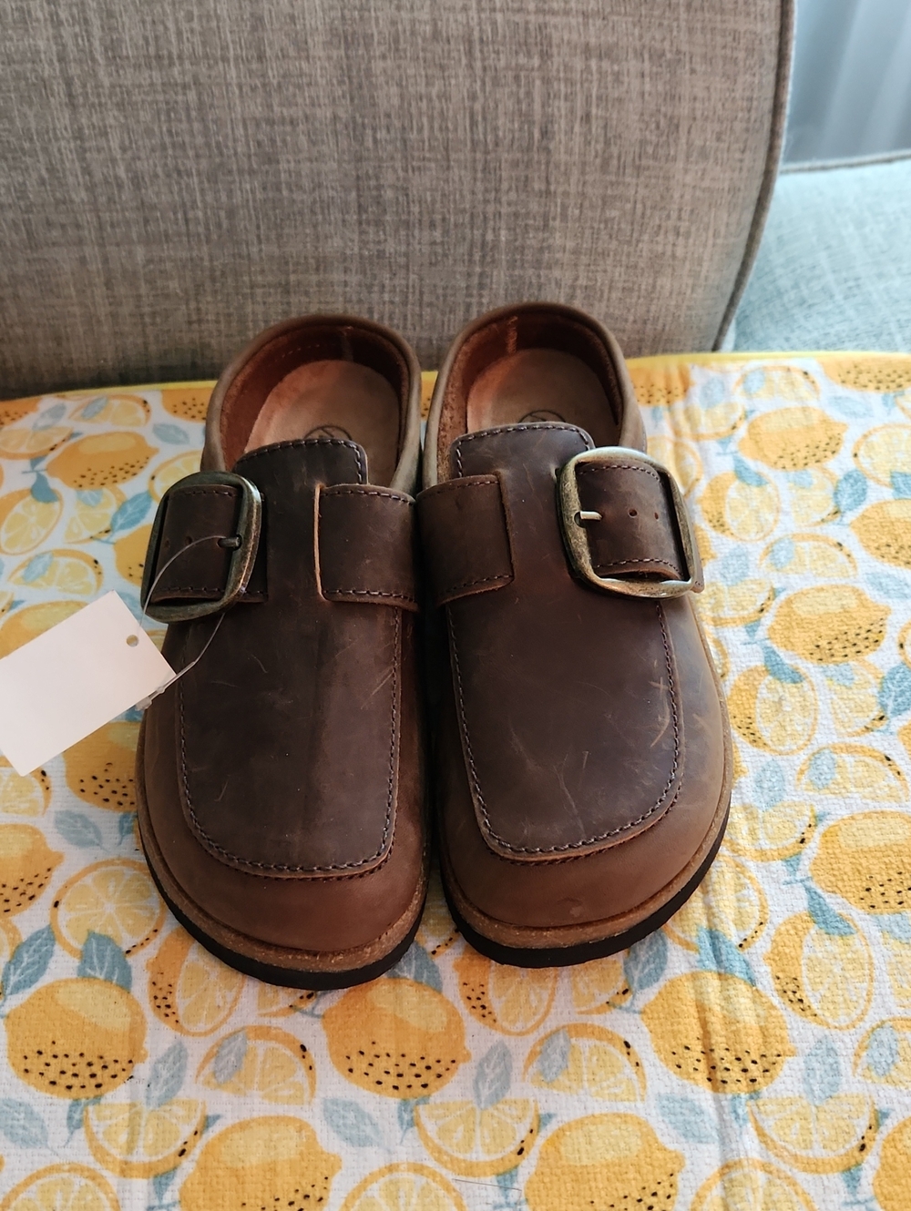 WHITE MOUNTAIN WOMEN Dark Brown Leather Buckle Slip-On Loafers